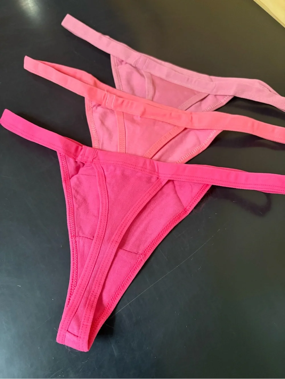 Full Lot of 42 Thongs SHEIN Pink Gradient all Sizes New In Packaging